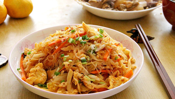 包菜鸡蛋炒粉丝