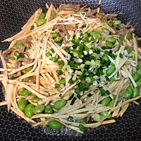 毛豆茭白肉丝的做法图解9