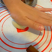 懒人点心用泡茶喝的玫瑰干花就能做出美味的鲜花饼的做法图解14