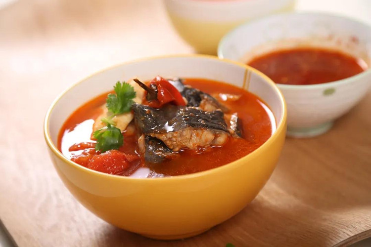 开胃酸汤鱼，治愈夏日厌食症，好吃就是有点儿费米饭的做法