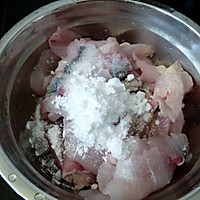 山椒鱼片的做法图解2