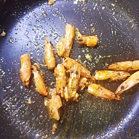 萝卜丝炖虾的做法图解3