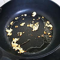十分钟减脂餐～香菇西兰花的做法图解2