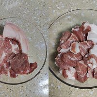 客家蒜头焖猪肉的做法图解1