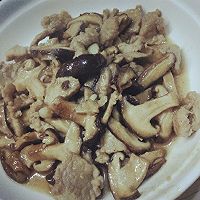香菇炒瘦肉的做法图解4