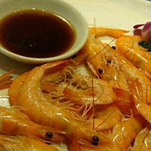 水煮虾  蘸酱油