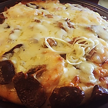 海陆荟萃香荤至尊披萨