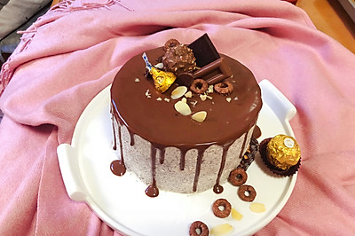 巧克力淋面蛋糕