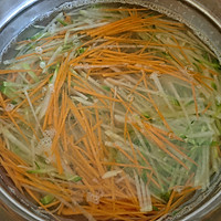 炸萝卜丸子的做法图解4