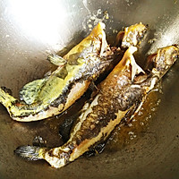 黄颡鱼汤的做法图解2