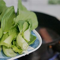 牛肉肠青菜卷饼的做法图解8