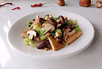 卤香豆腐油菜菇的做法