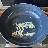 冬季暖胃汤，汤浓味鲜蔬菜菌菇海带汤的做法图解5