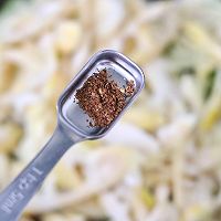 #葱伴侣豆瓣酱能蘸善炒#春日限定的笋片炒肉的做法图解14
