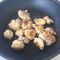 桃妹子简易三杯鸡的做法图解3