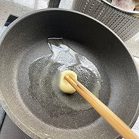 黄油煎松茸的做法图解6