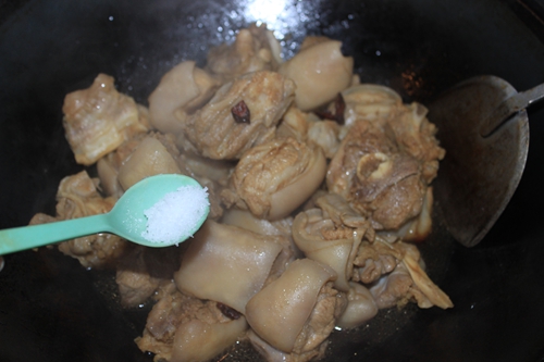 胡萝卜烧羊肉----冬季暖身的做法图解7