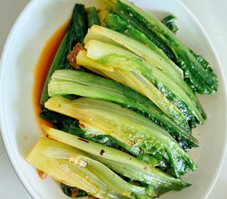 豆豉鲮鱼炒油麦菜