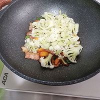 花菜炒培根#今天吃什么#的做法图解7