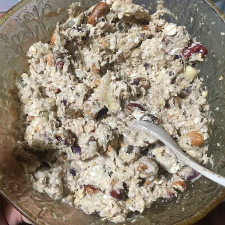 能量饼-给正在健身的你 | 超简单香蕉燕麦坚果饼干的做法图解4
