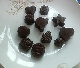 自制黑巧克力--从可可脂开始，甜蜜原来这么简单（超级详细）的做法