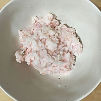 猪肉荸荠小肉包的做法图解1