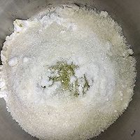 椰丝牛奶小方的做法图解3