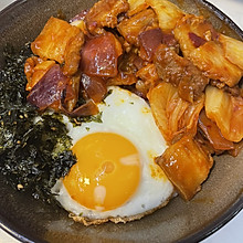 韩式辣白菜五花肉拌饭