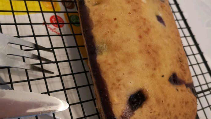 超級簡單的檸檬藍莓蛋糕