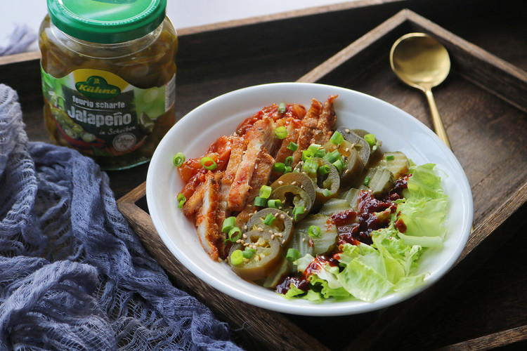 辣椒圈鸡排拌饭的做法