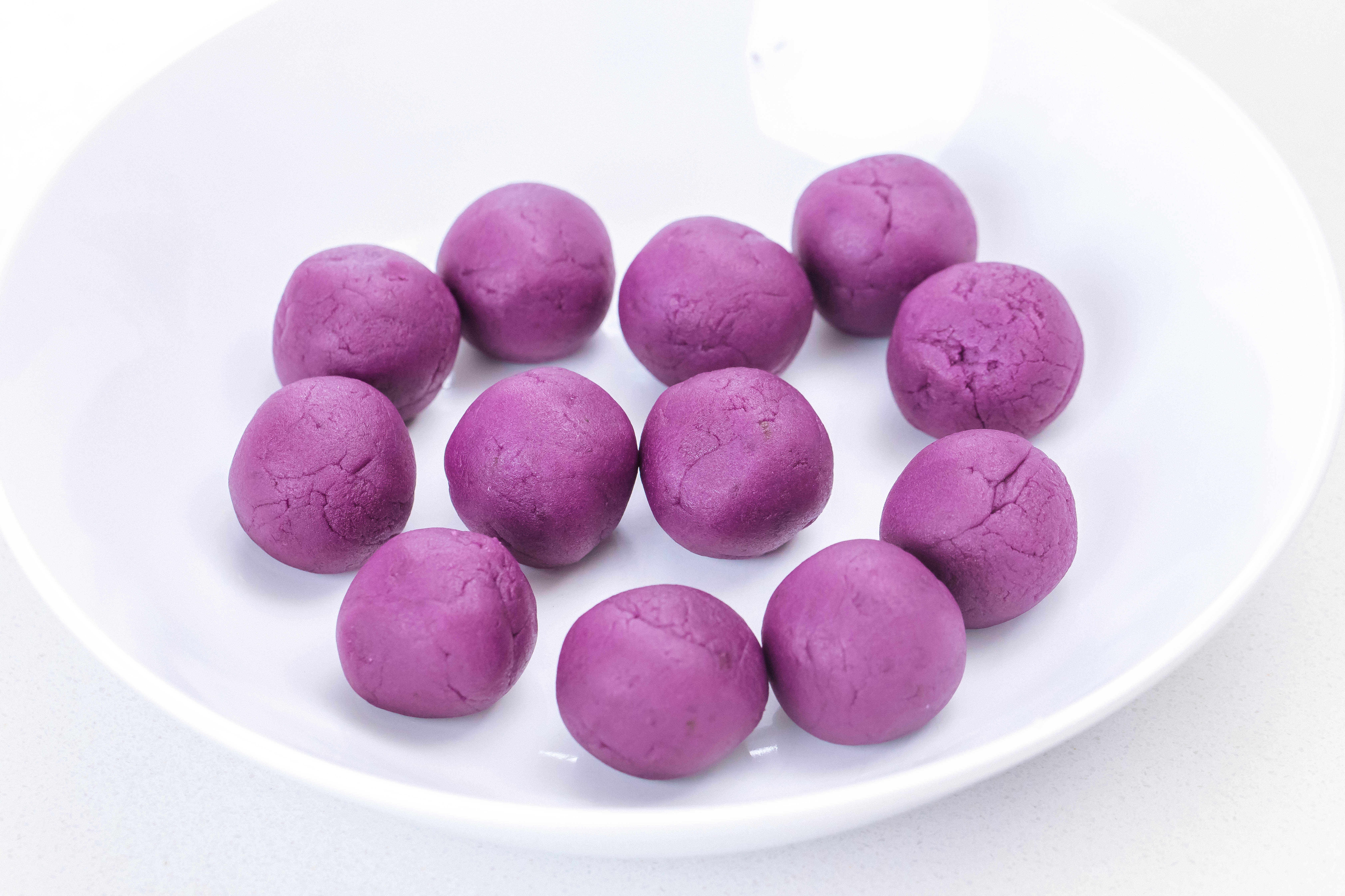紫薯燕麦月饼怎么做_紫薯燕麦月饼的做法_爱美食的志宝妈_豆果美食