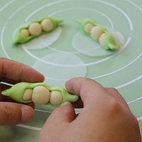 豌豆荚馒头的做法图解10