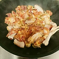 茶树菇干锅鸡的做法图解4