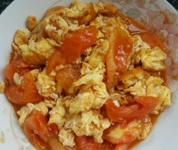 那些简单又美味的菜菜【西红柿炒鸡蛋】的做法