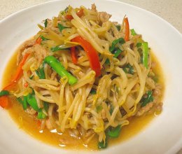 绿豆芽炒肉丝的做法