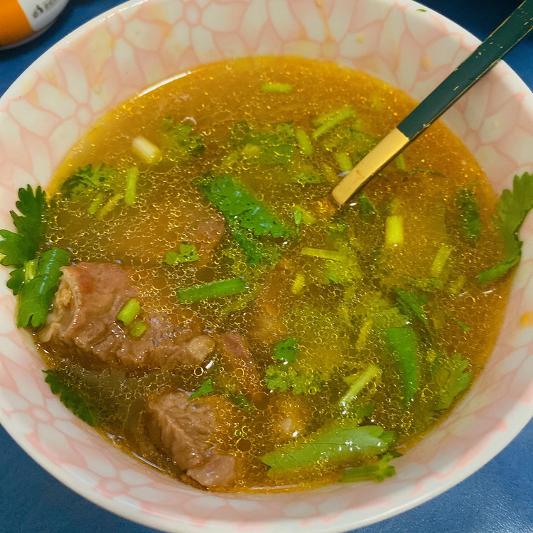 牛肉块炖蛋的做法