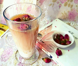 椰香玫瑰冰茶的做法