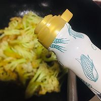 #轻食季怎么吃#清炒花菜的做法图解3