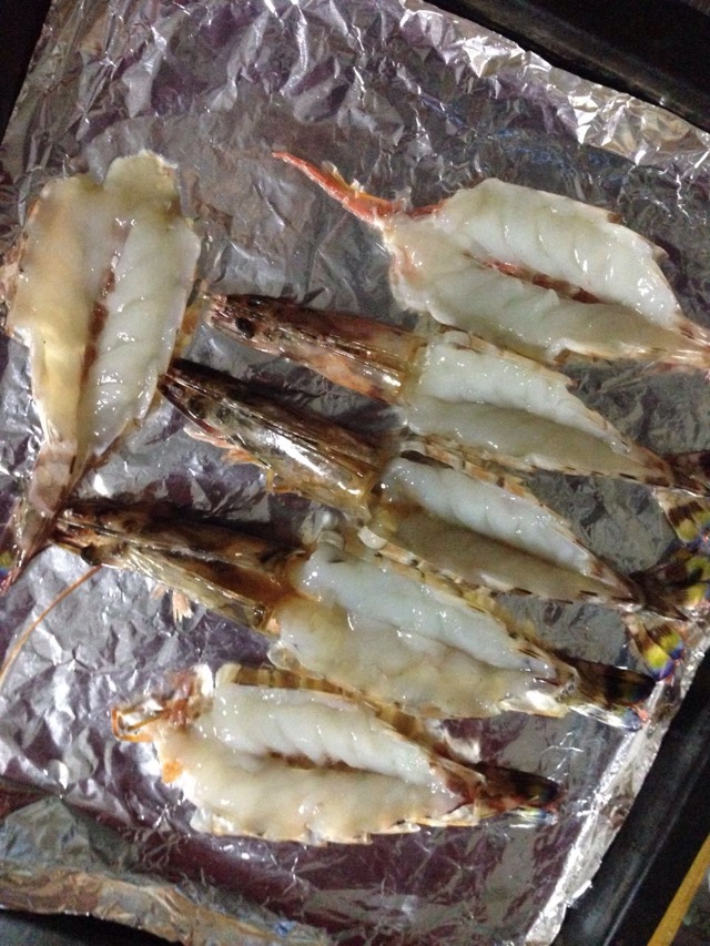 蒜蓉芝士烤大虾的做法图解8