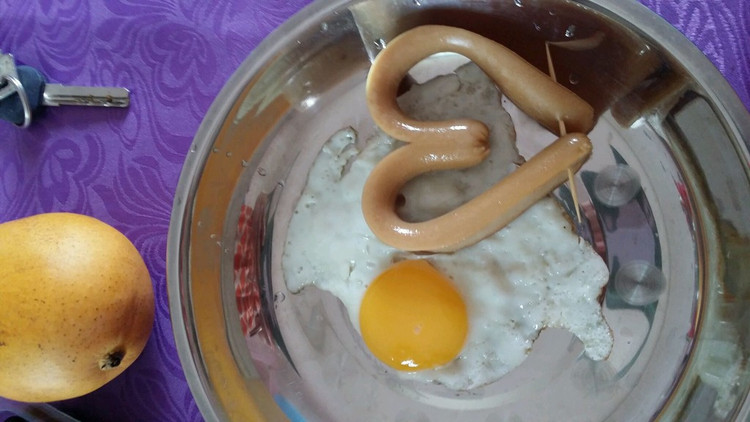 爱心火腿+5成熟鸡蛋的做法