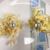 西红柿炒蘑菇的做法图解3