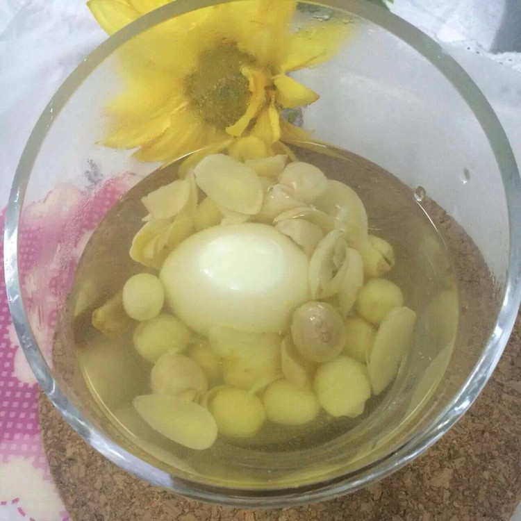 【蓓妈美食】莲子百合鸡蛋糖水的做法