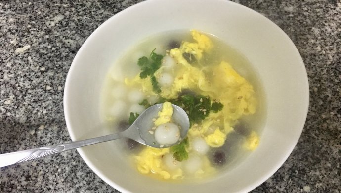 鸡蛋花小团子