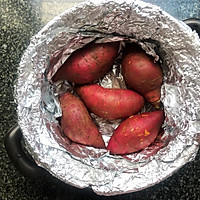 黑乐砂锅烤红薯的做法图解3