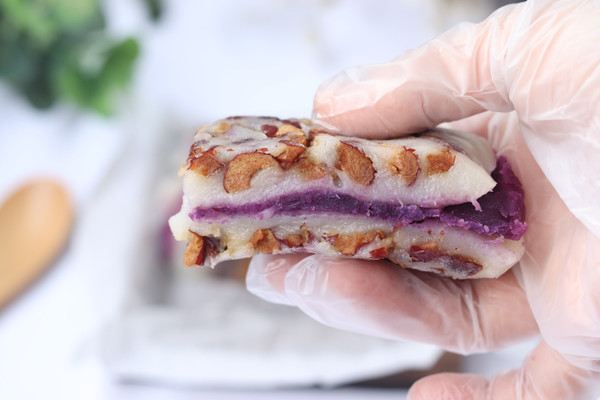 红枣紫薯切糕