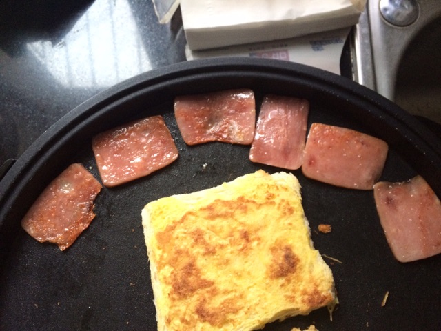 煎面包片