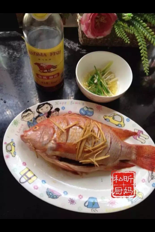 微波炉蒸红鱼的做法图解3