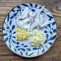 这是一份从来都没吃腻的日式照烧鸡腿饭的做法图解3