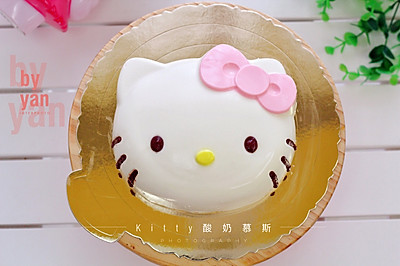 Hello Kitty酸奶奶酪慕斯蛋糕