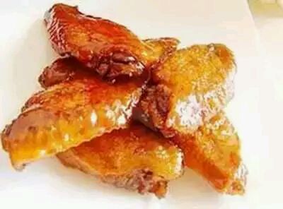 Chicken wings with coke